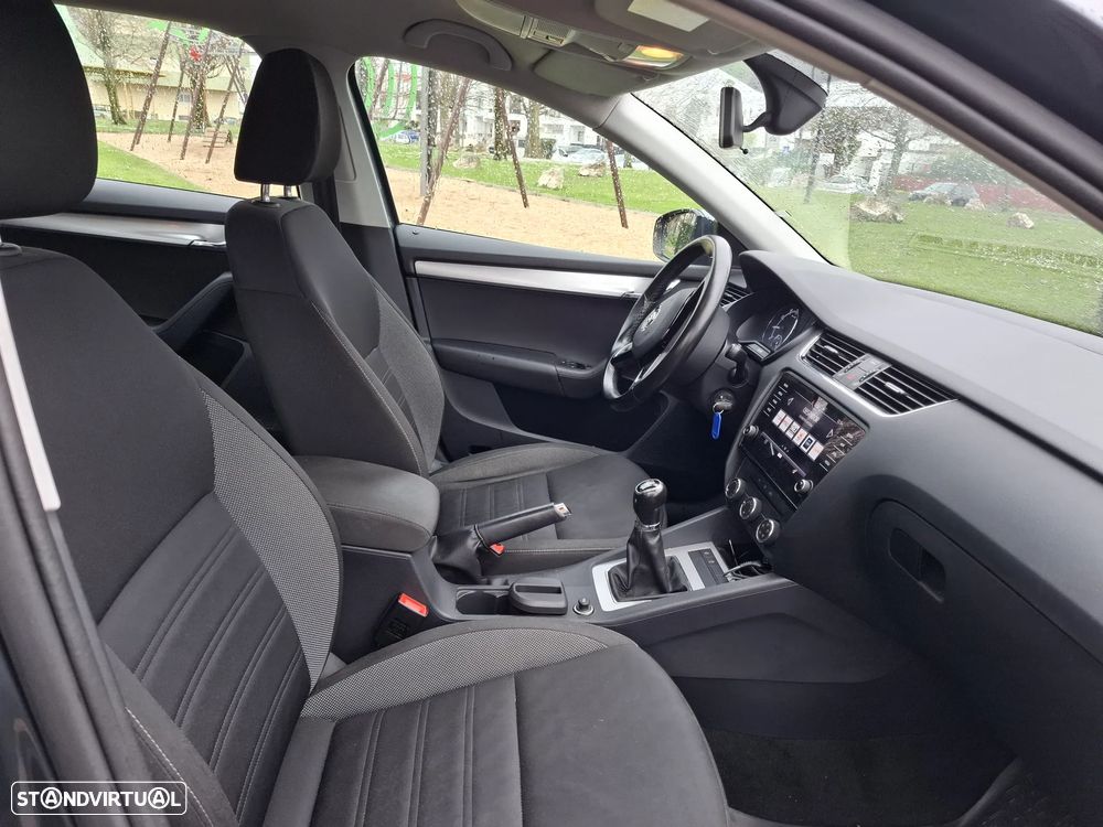 Skoda Octavia Break 1.0 TSI Style - 4