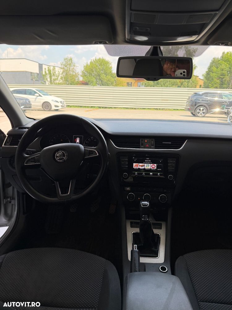 SKODA Octavia 2015 — imagine 6