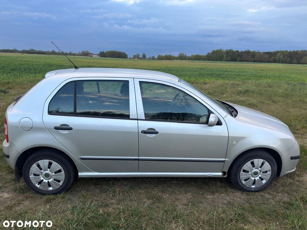 Skoda Fabia - 4