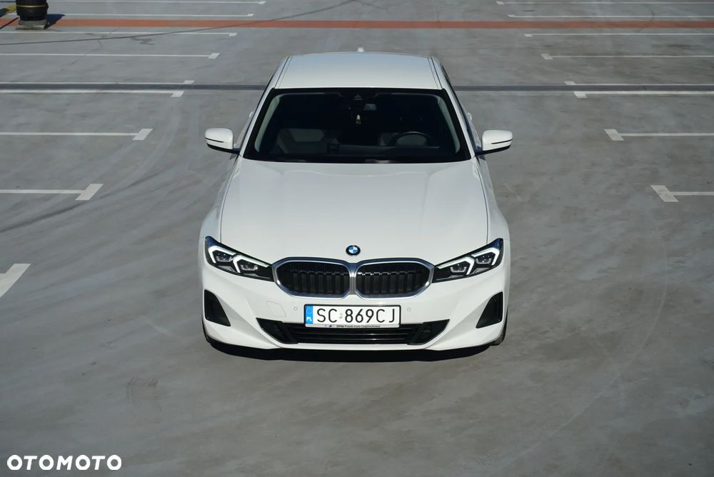 BMW Seria 3 318d - 3