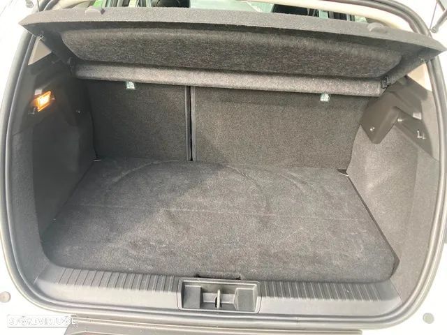 Renault Captur 1.6 E-Tech Plug-In Exclusive - 36