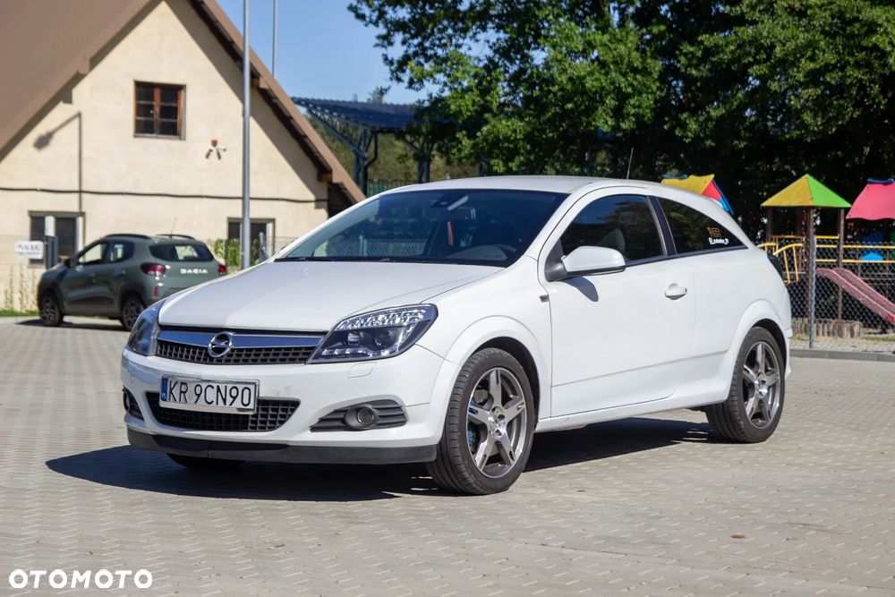 Opel Astra 1.8 Sport - 16