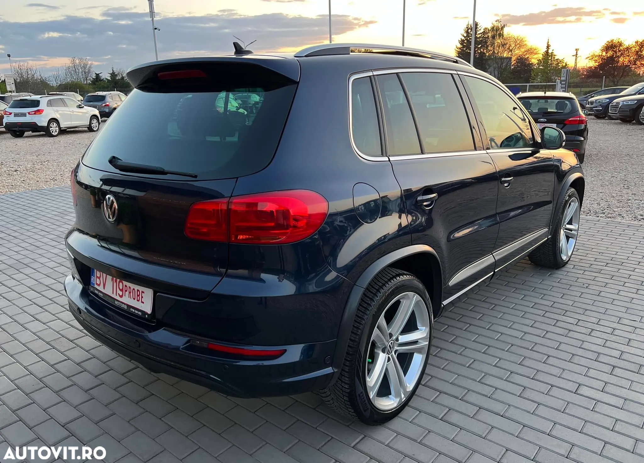 Volkswagen Tiguan 2.0 TDI DPF 4Motion BlueMotion Technology DSG Cup Sport & Style - 2