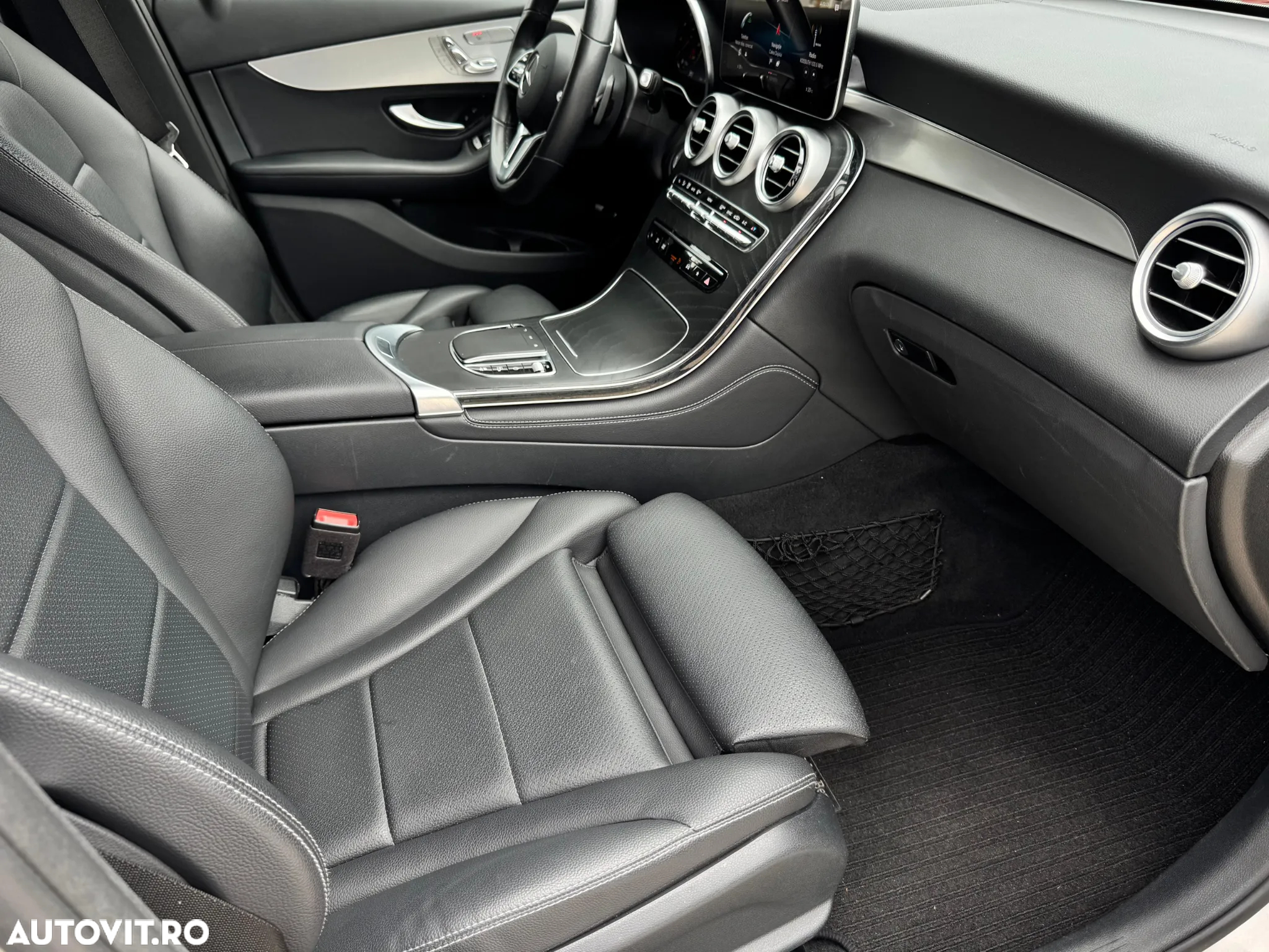 Mercedes-Benz GLC 300 d 4Matic 9G-TRONIC Exclusive - 18