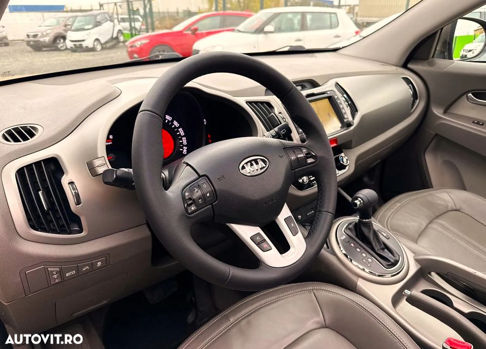 Kia Sportage 2.0 CRDI AWD Aut. Spirit - 19