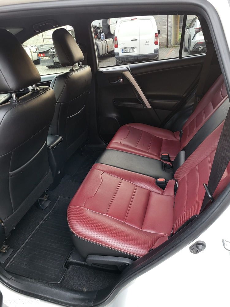 Toyota RAV4 2.0 D-4D Style 4x2 - 9