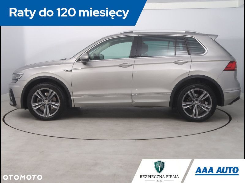 Volkswagen Tiguan - 4
