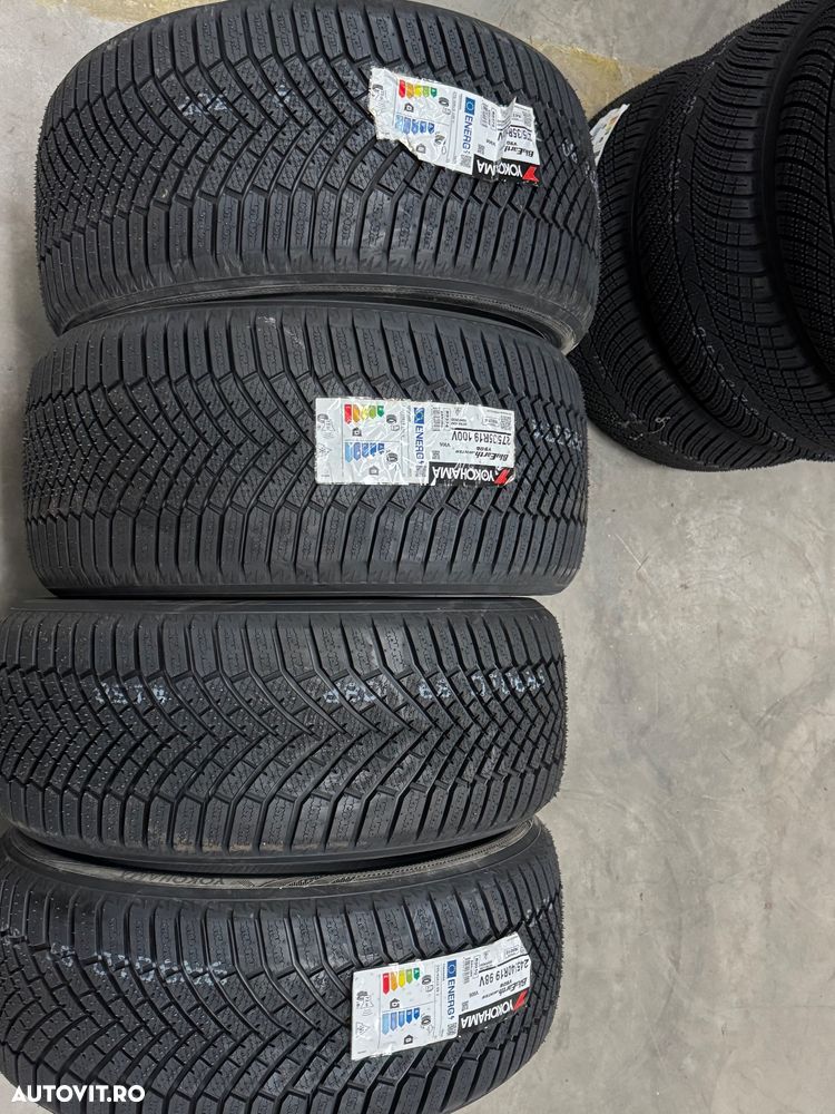 Vând set anvelope 245/40/19-275/35/19 Yokohama de iarnă noi