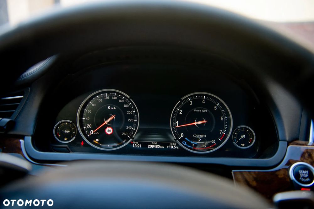 BMW Seria 7 - 15