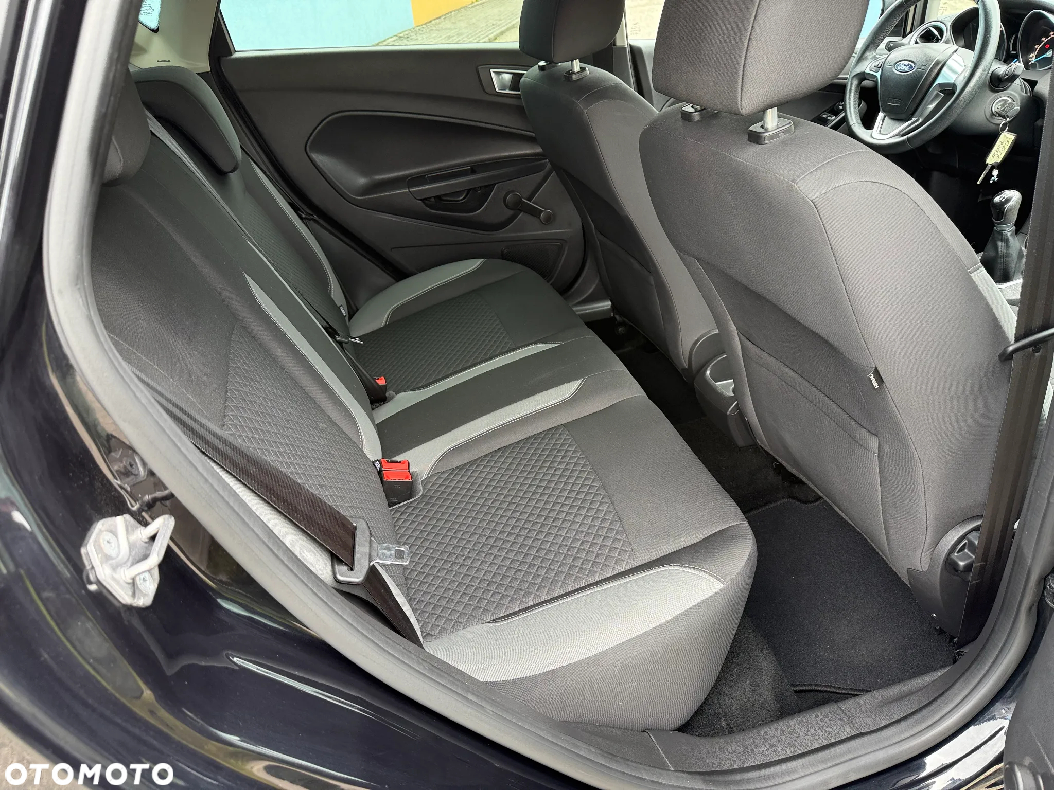 Ford Fiesta 1.0 Titanium X - 12