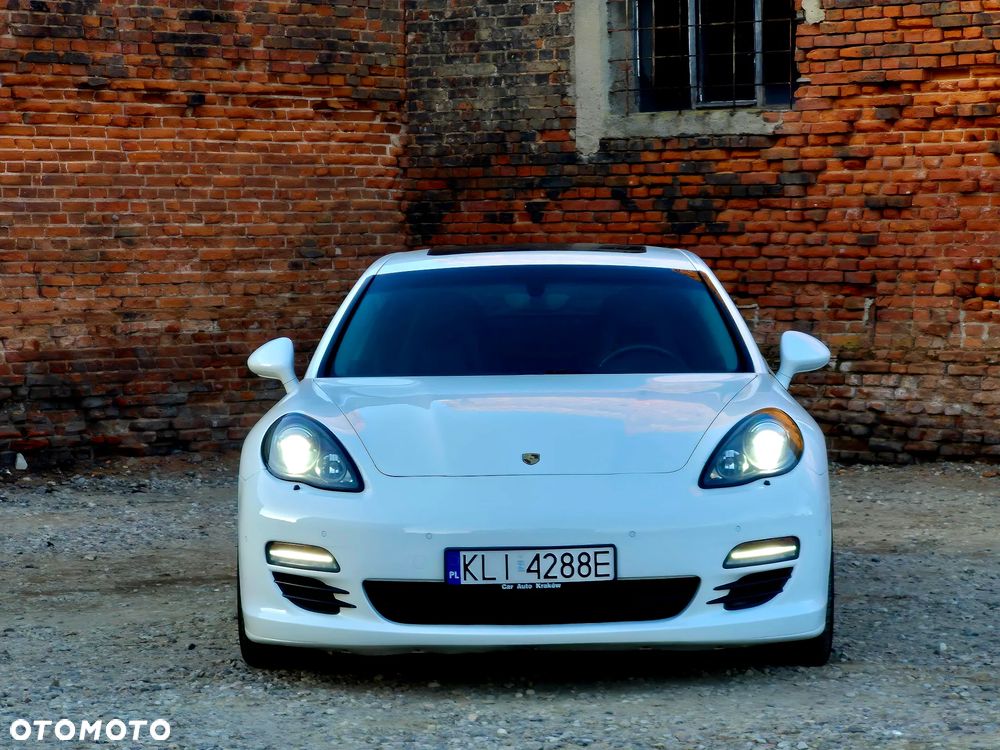 Porsche Panamera 4S PDK - 2