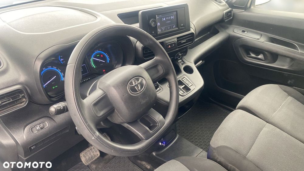 Toyota Proace - 10