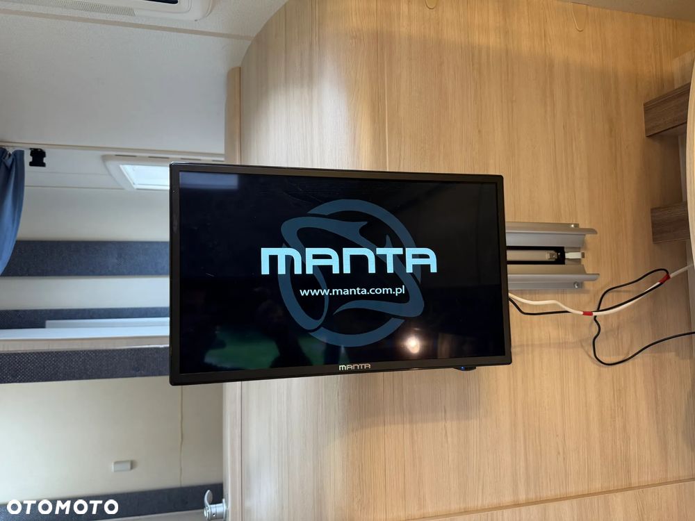 Hobby Kamper,camper I właściciel garażowany 6-osób - 40