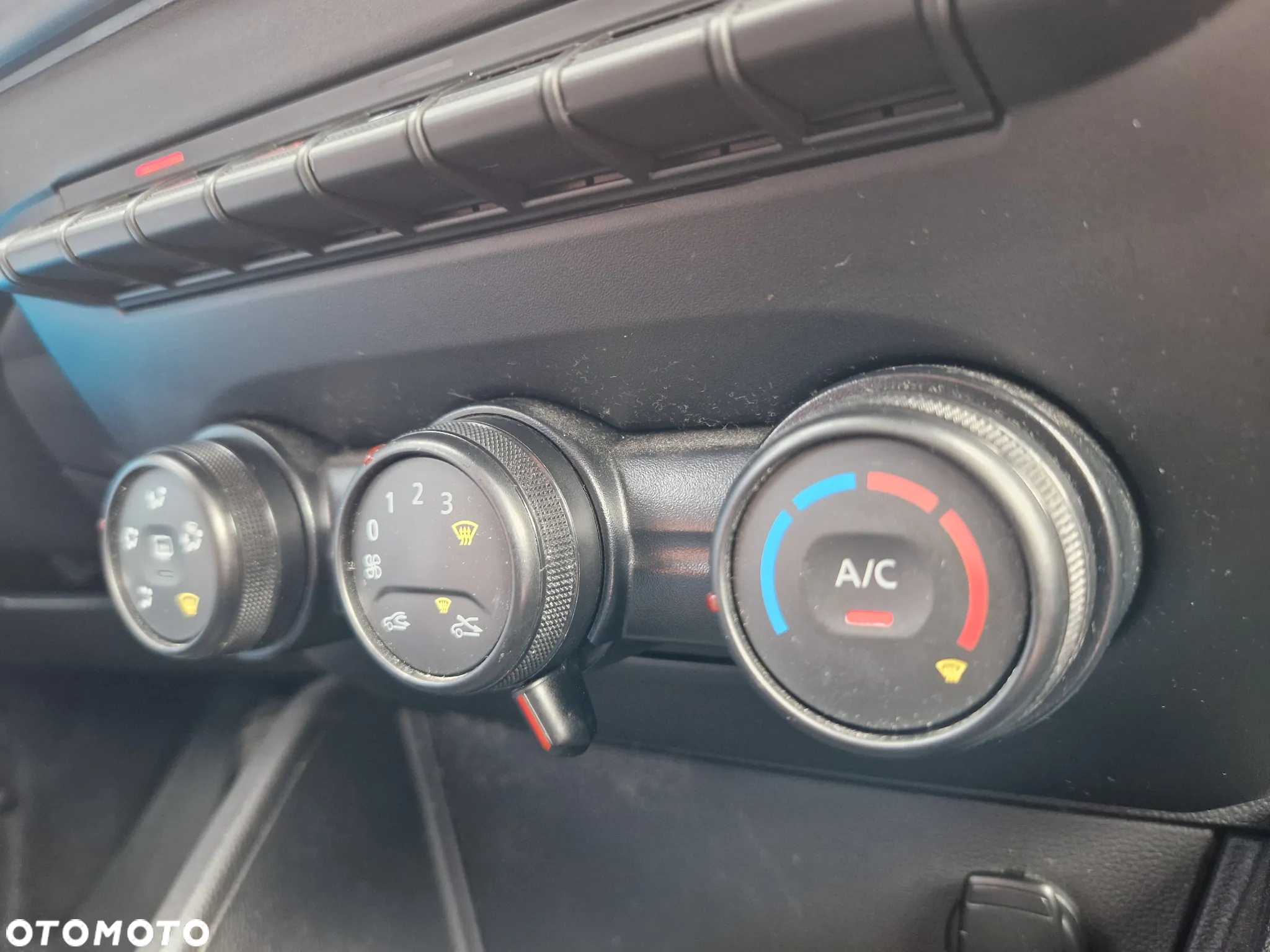 Dacia Duster 1.3 TCe FAP Prestige EU6d - 26