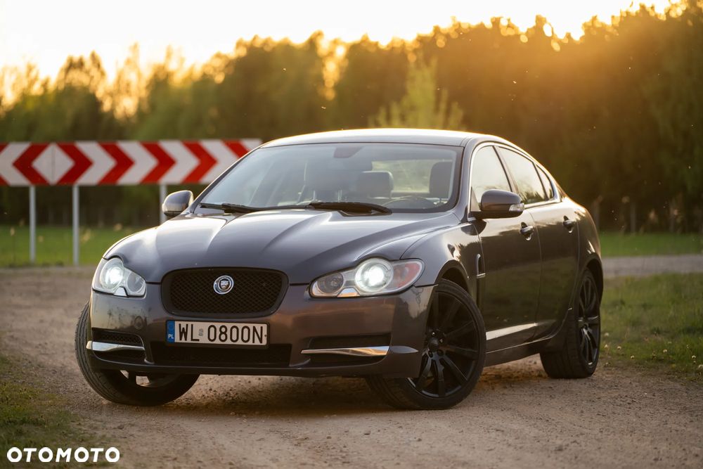 Jaguar XF 3.0 V6 Luxury - 18