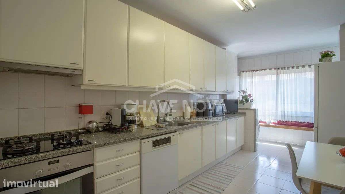 Apartamento T3 c/ Vistas Mar e Garagem Box em Canidelo - Grande imagem: 3/45