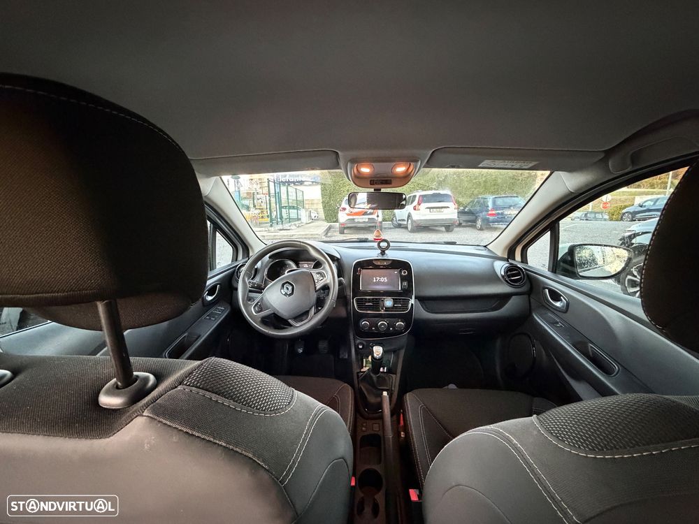 Renault Clio Sport Tourer Energy dCi 90 Start & Stop Experience - 9