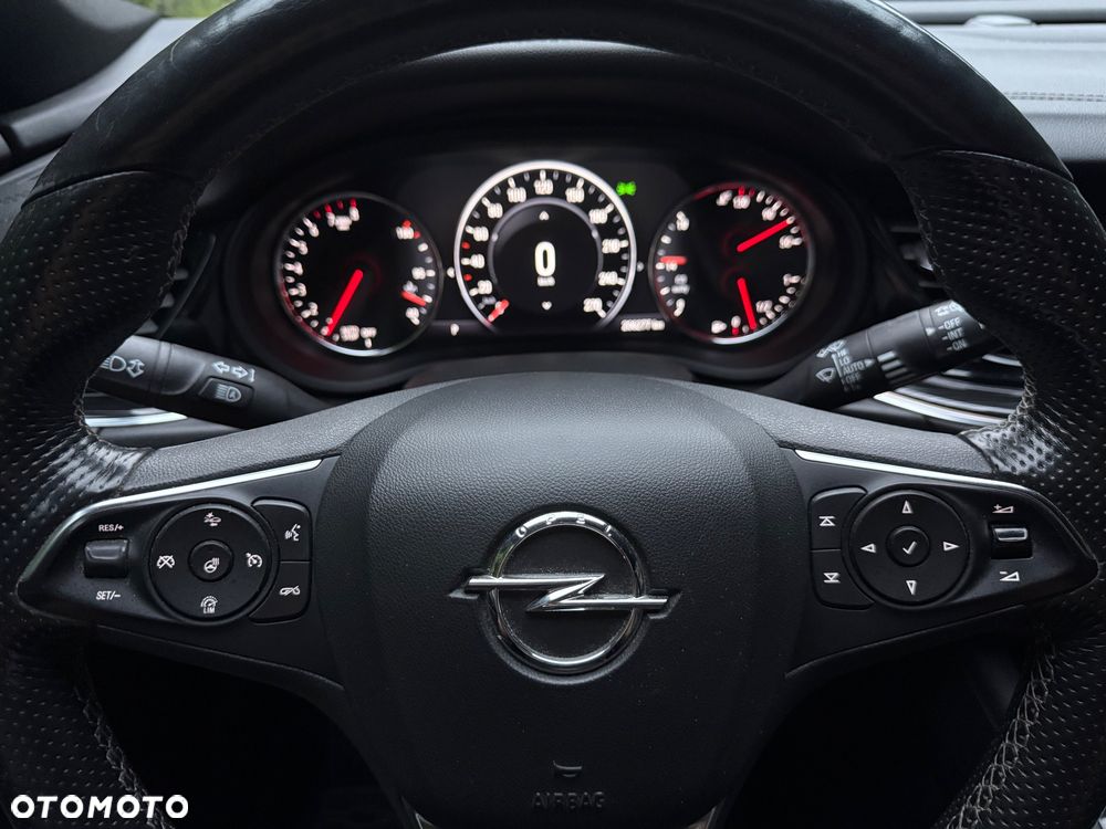 Opel Insignia 2.0 T 4x4 Elite S&S - 8