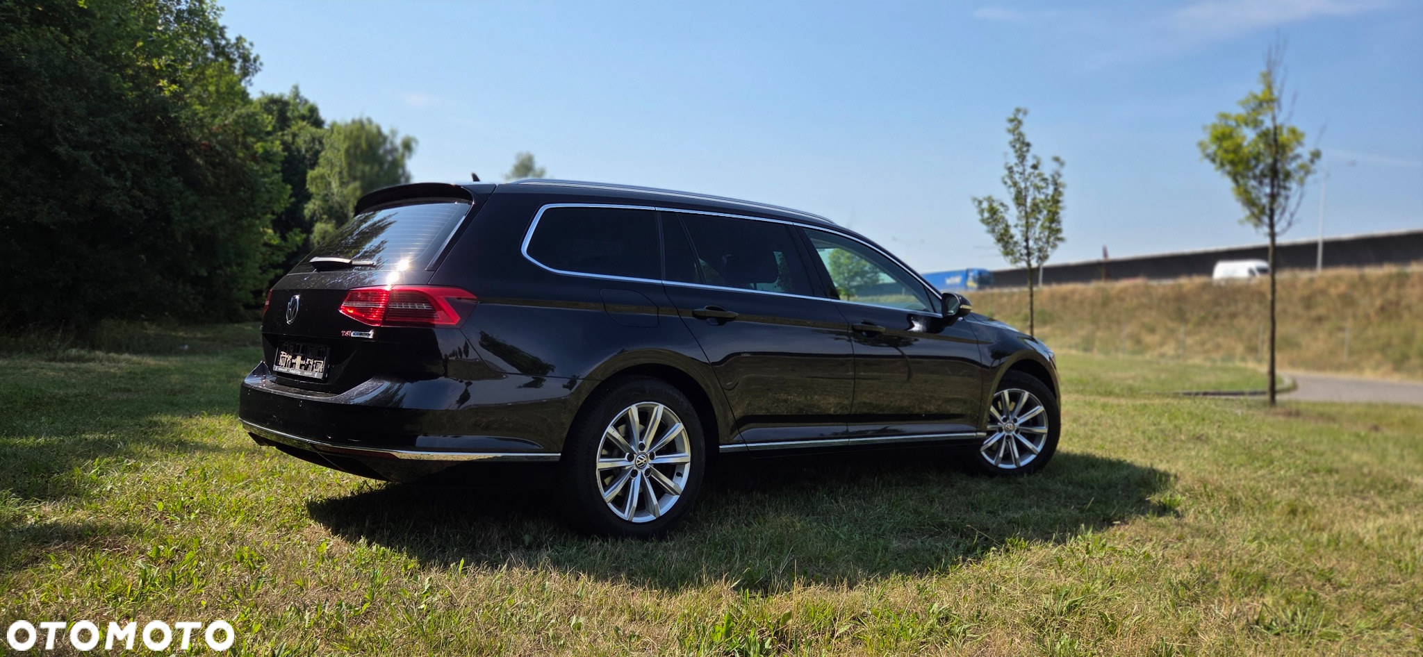 Volkswagen Passat 1.8 TSI BMT Highline - 11