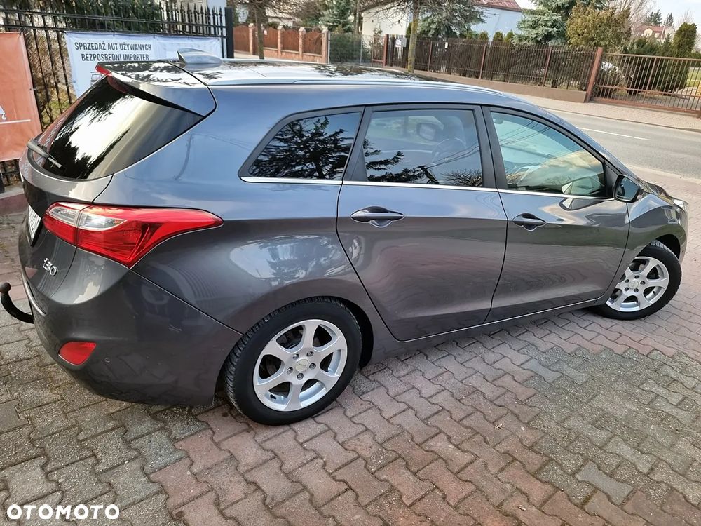 Hyundai i30 blue Kombi 1.6 GDi Style - 20
