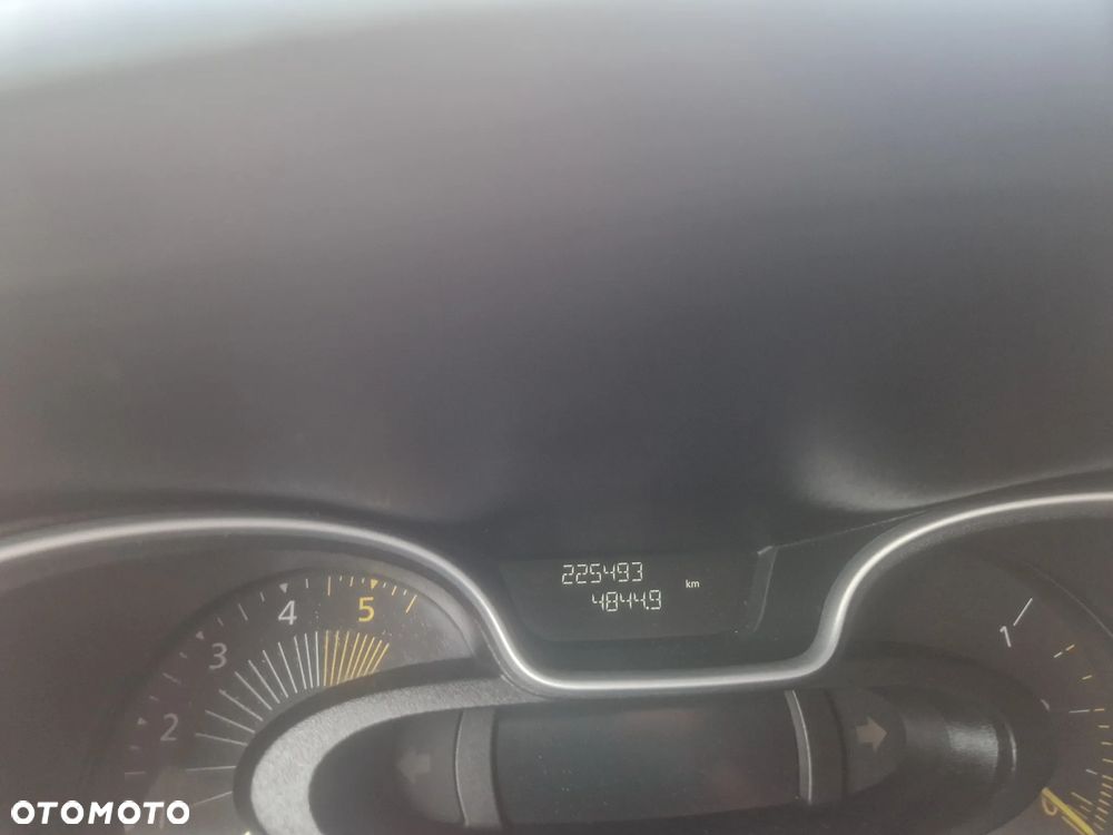Renault Trafic - 21
