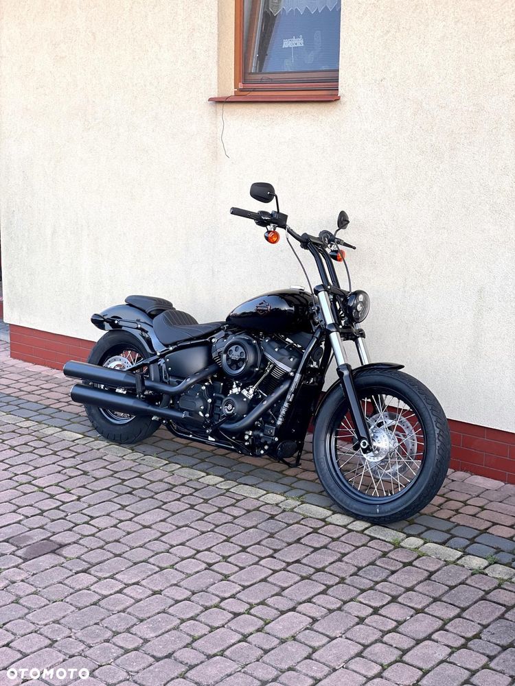 Harley-Davidson Softail - 1