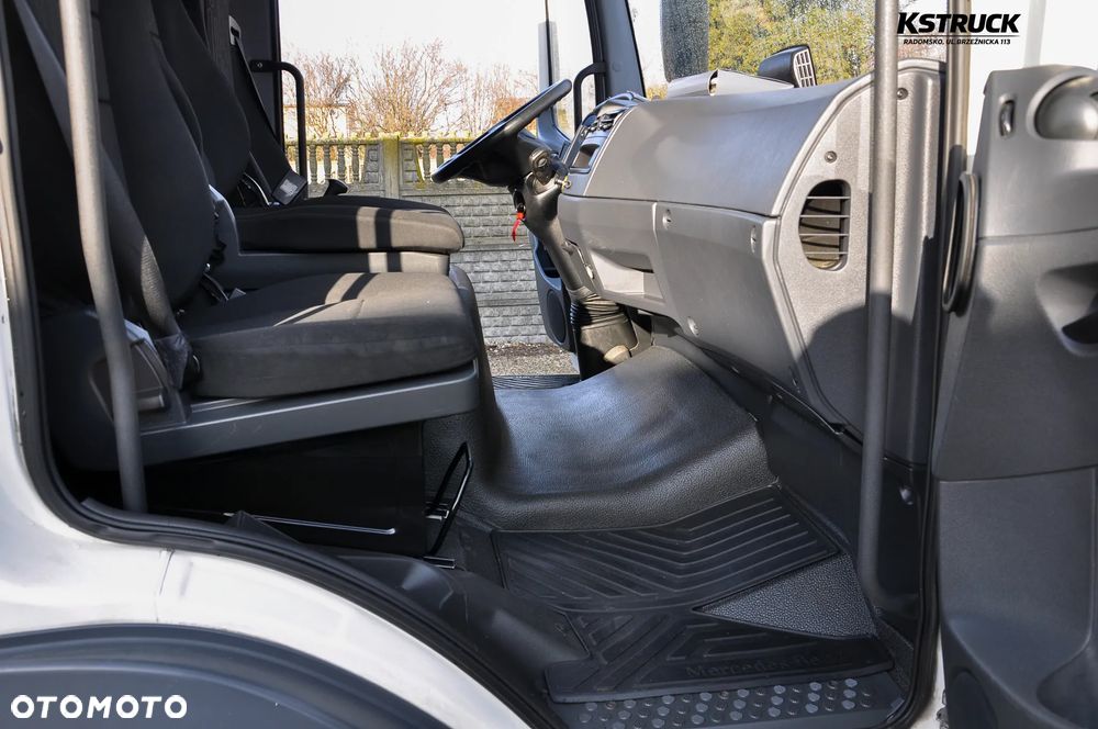 Mercedes-Benz Atego 818 L Kontener 7,25 - 17