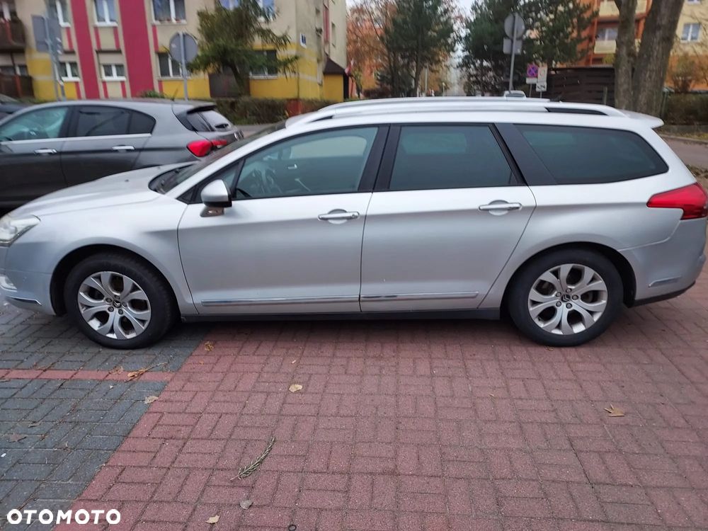 Citroën C5 Tourer HDi 165 FAP Exclusive - 9