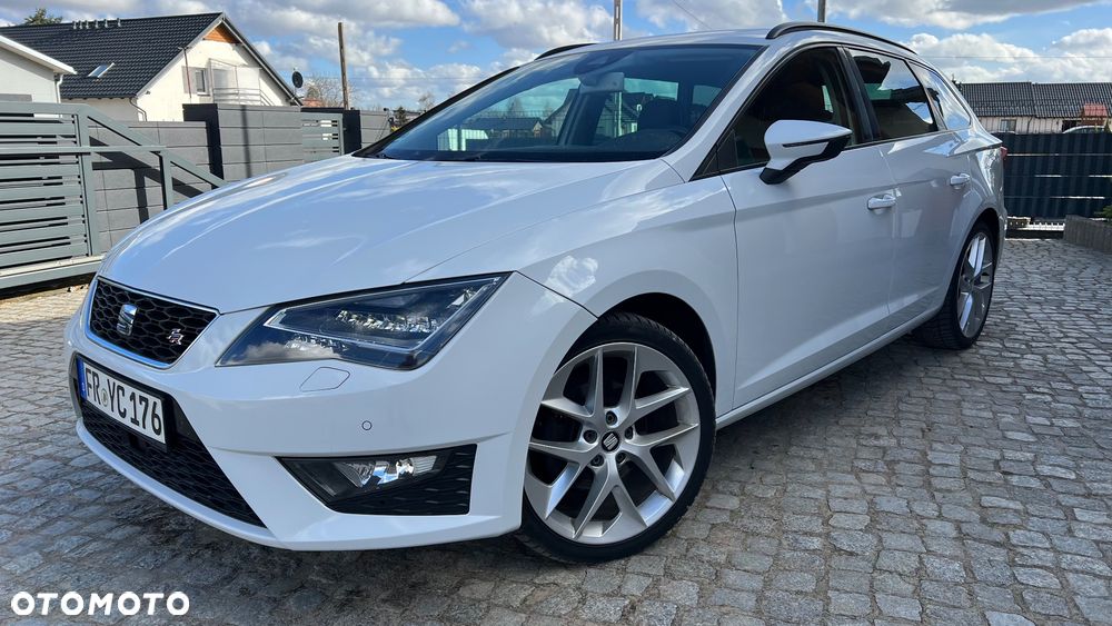 Seat Leon Sportstourer 2.0 TDI Start&Stop FR - 2