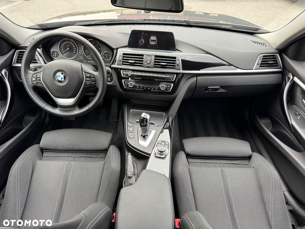 BMW Seria 3 320d xDrive Edition M Sport Shadow - 20