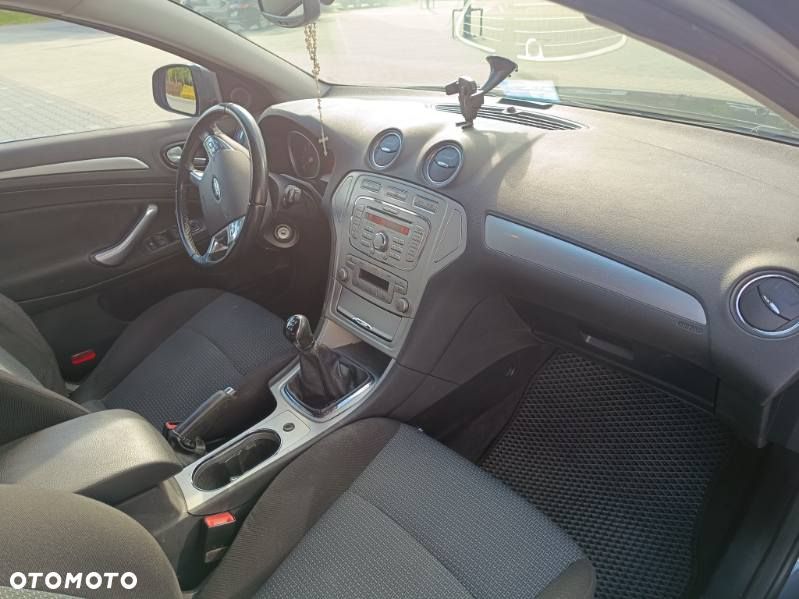 Ford Mondeo 2.0 Silver X - 7