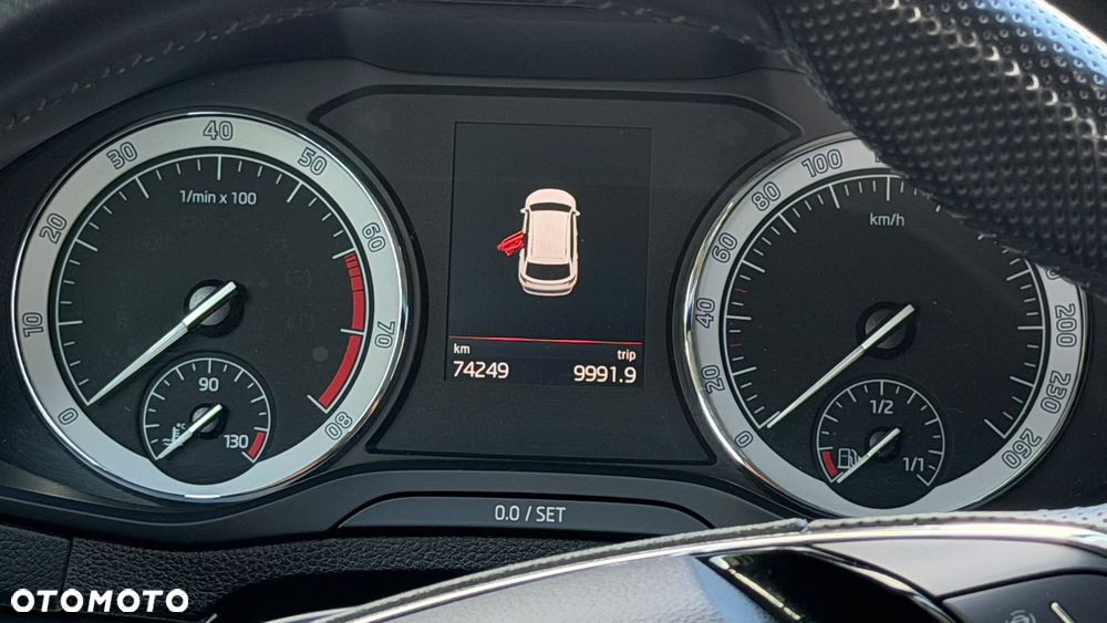 Skoda Karoq 1.5 TSI ACT GPF 4x2 Style DSG - 17