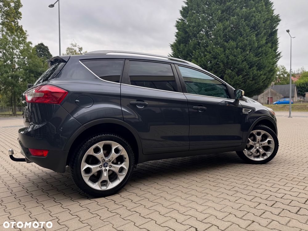 Ford Kuga 2.0 TDCi 4x4 Titanium - 10