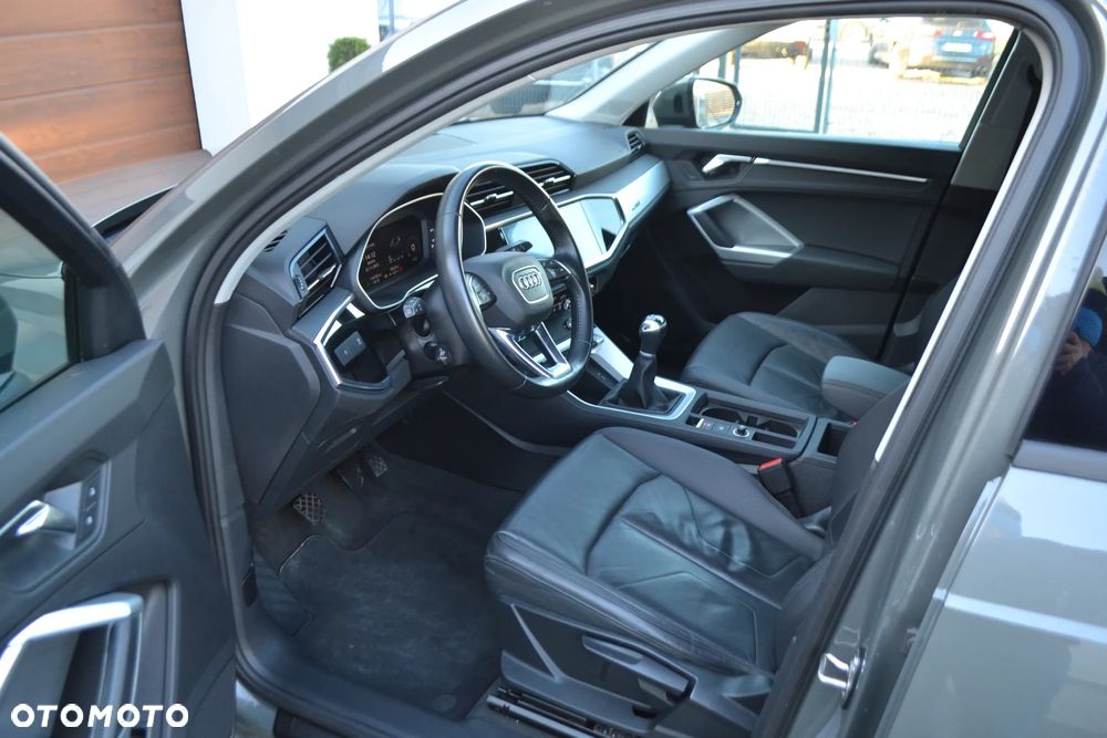 Audi Q3 35 TFSI advanced - 12