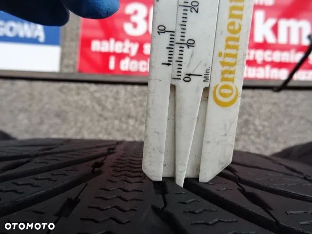 235/50/R19 103V Michelin Latitude Alpin LA2 - 8