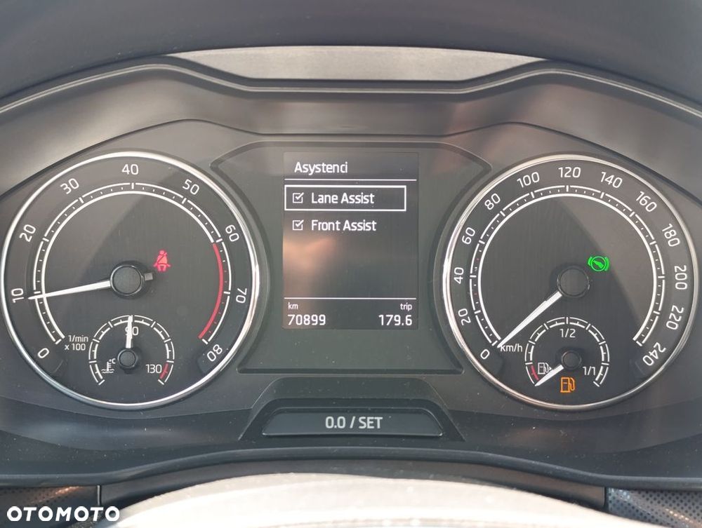 Skoda Kamiq 1.0 TSI Style DSG - 24