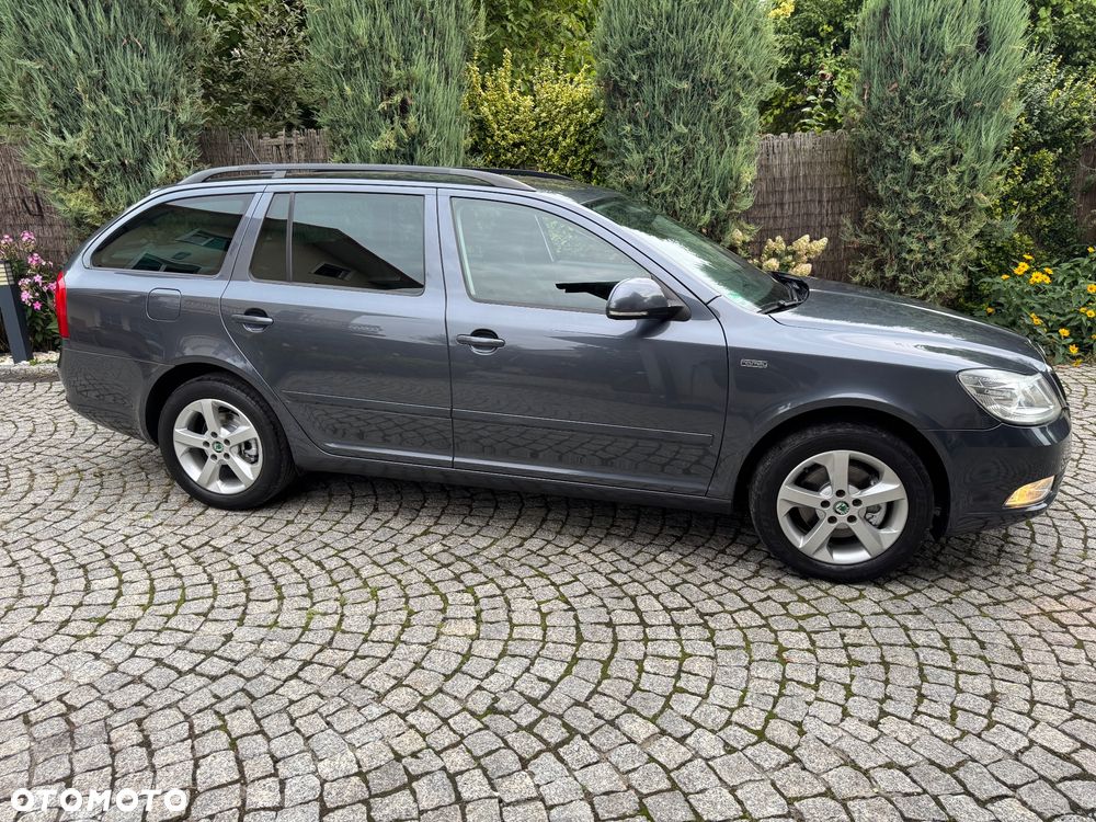 Skoda Octavia 2.0 TDI DPF FAMILY - 5