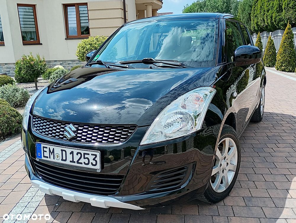 Suzuki Swift 1.2 4x4 Club - 1