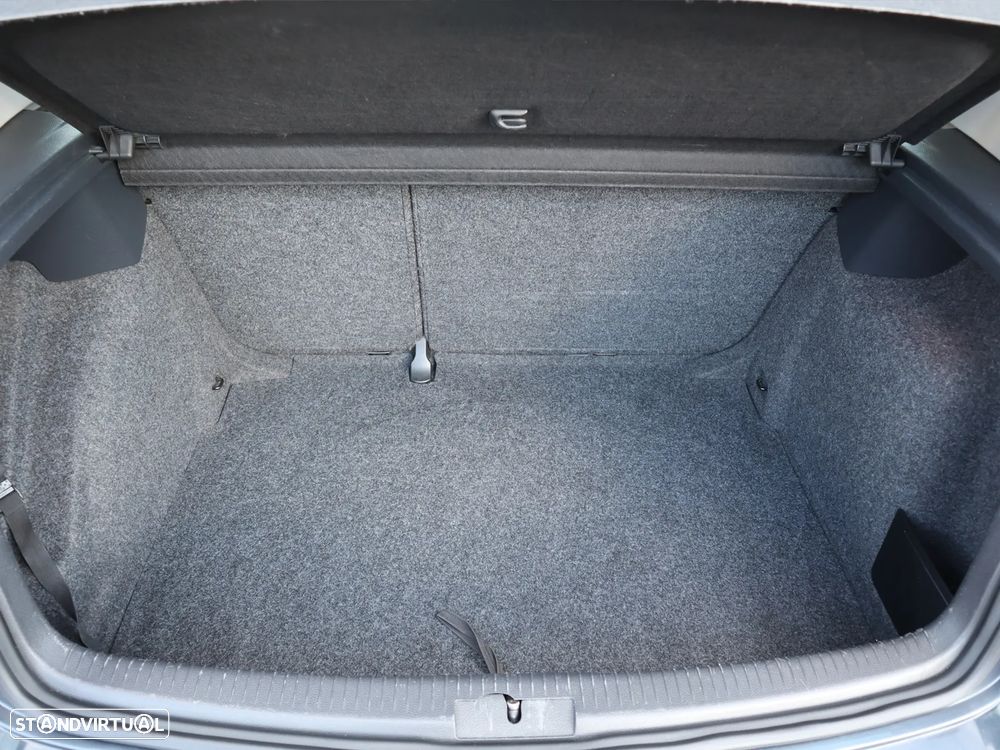 VW Golf 1.6 TDI BlueMotion Comfortline - 22