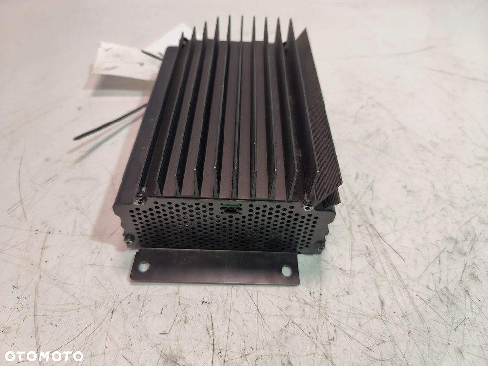 Wzmacniacz 4D0035225 AUDI A8 D2 - 4