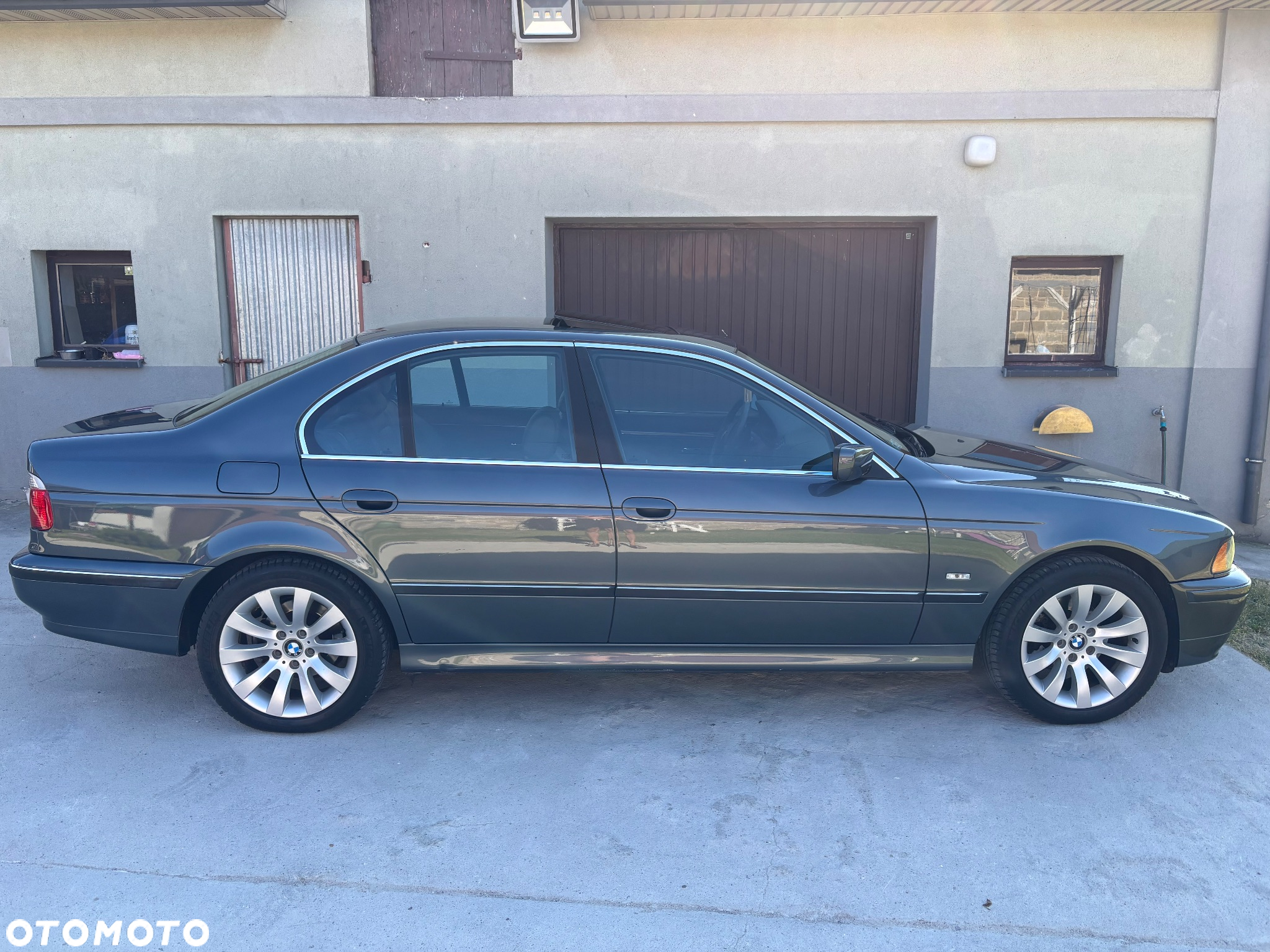 BMW Seria 5 530i - 4