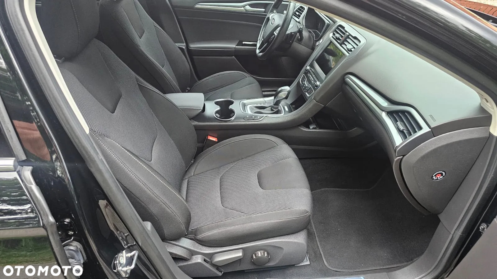 Ford Mondeo 2.0 TDCi PowerShift-Aut Allrad Titanium - 20