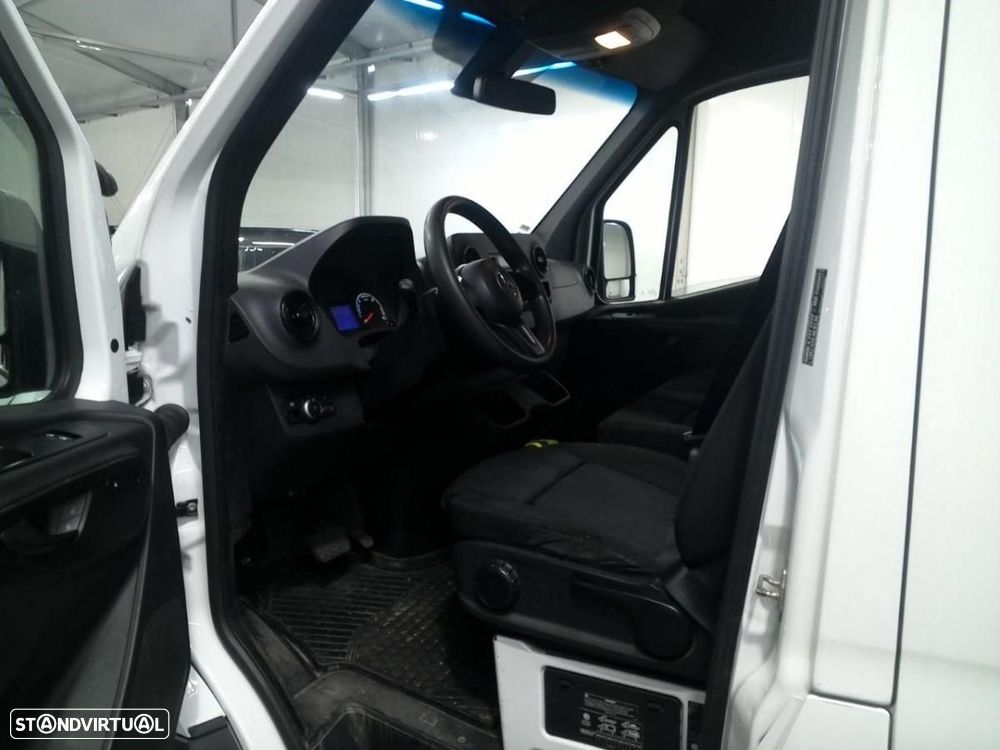 Mercedes-Benz E-SPRINTER 312/39 5d c/IVA - 4
