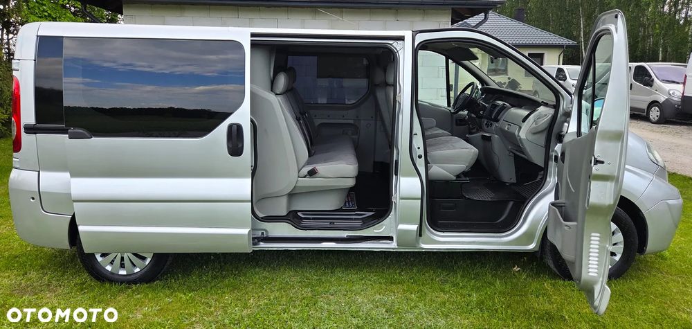 Renault Trafic Vivaro Primastar - 9
