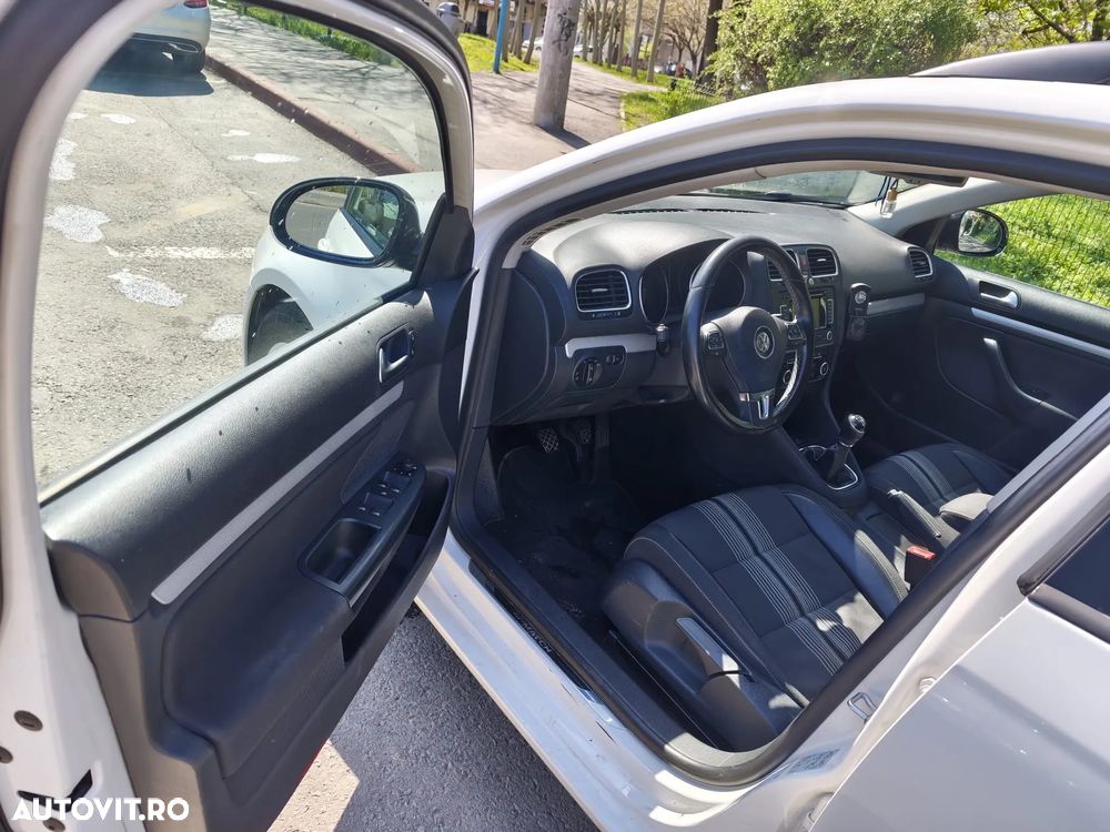 Volkswagen Golf - 4