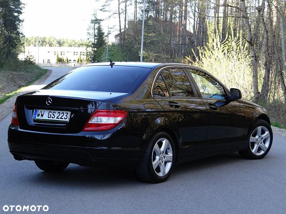Mercedes-Benz Klasa C 180 Kompressor Automatik - 22