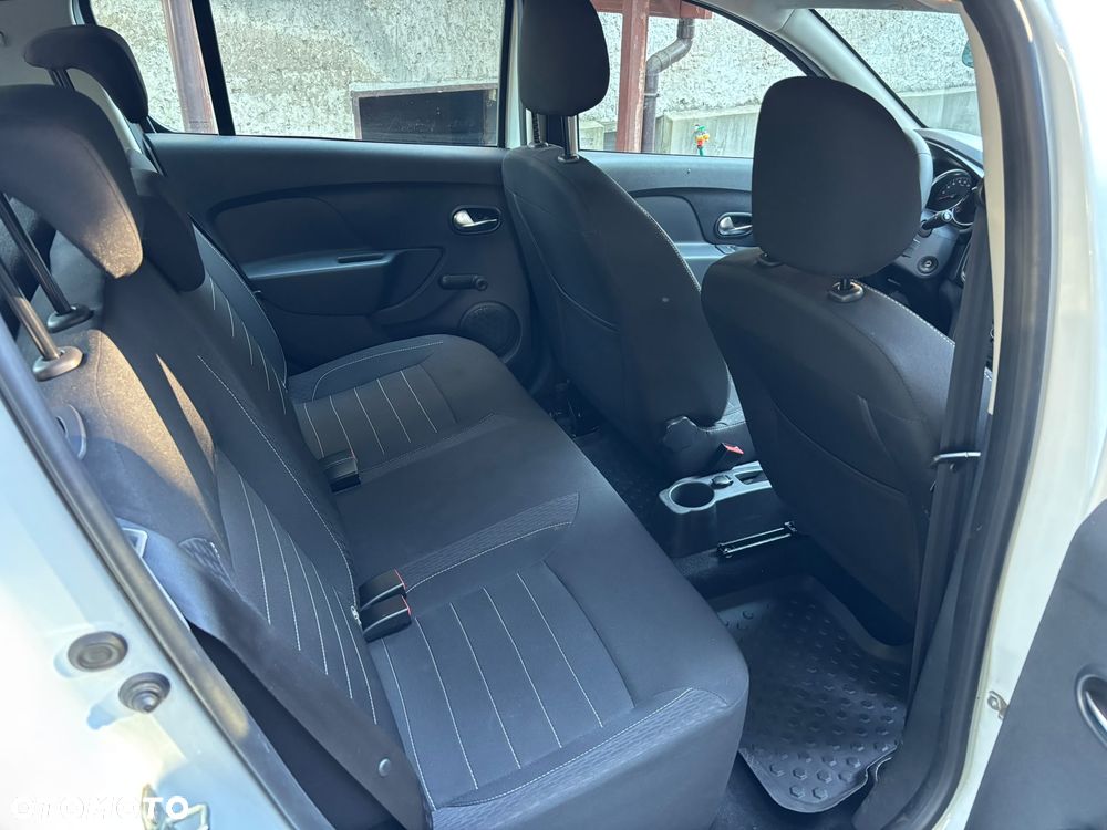 Dacia Sandero 1.0 SCe Laureate - 14