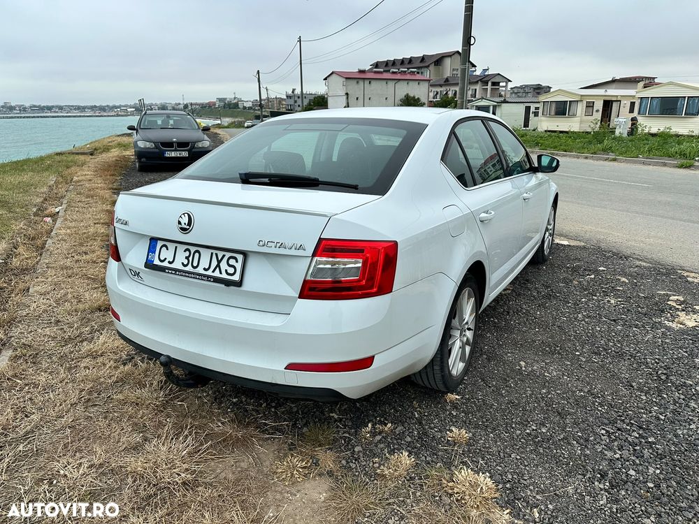 Skoda Octavia 1.4 TSI ELEGANCE - 5