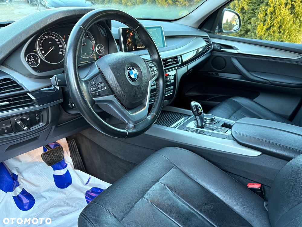 BMW X5 sDrive25d - 12