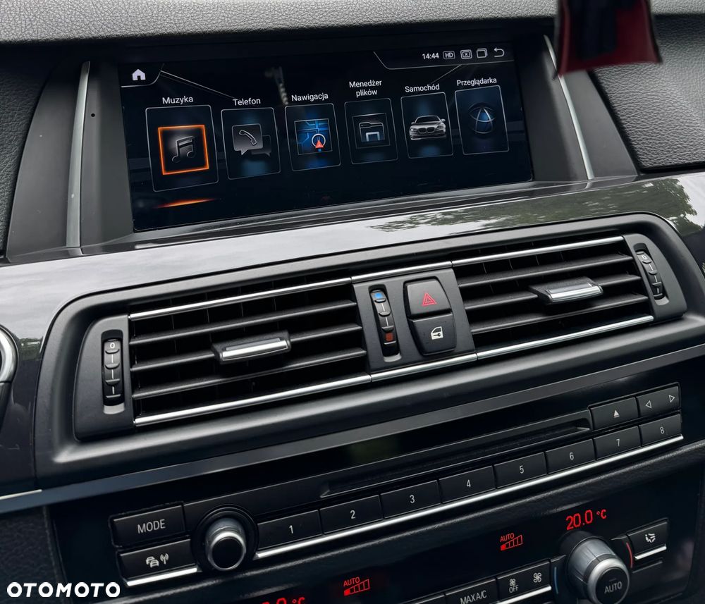 BMW Seria 5 525d xDrive - 4